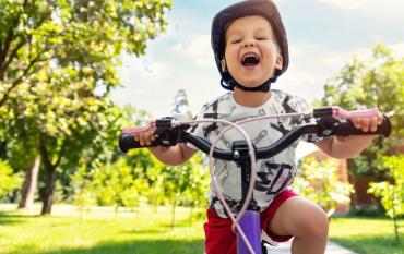 7 beneficios de montar en bicicleta para los niños