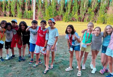 El campamento de inglés donde tus hijos convivirán con jóvenes americanos y británicos