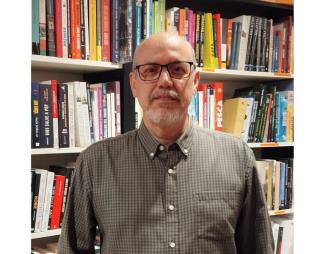 Alfredo Quirós, librería Cervantes: la lectura no tiene que ser un deber a realizar fuera del horario lectivo