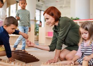 Montessori Vs Waldorf
