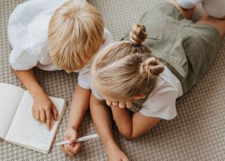 Minidictados para trabajar las emociones con los niños