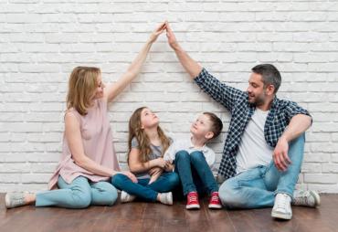 Pasatiempos creativos para padres y madres: 5 manualidades DIY para desconectar… y de paso inspirar a tus hijos