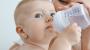 ¿Es necesario dar agua al bebé?