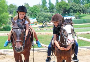 Enforex camps, campamentos internacionales con inglés y deportes en España