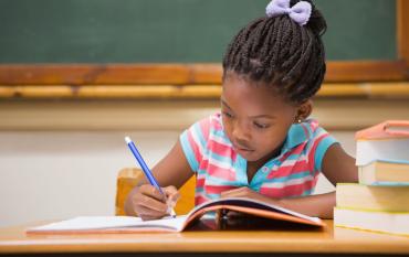 Dictados para aprender los adverbios. Para niños de 7 a 12 años