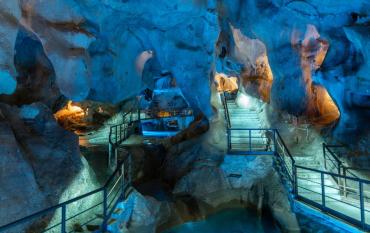 Cueva del Tesoro en Málaga: visita con niños, horarios, entradas y curiosidades