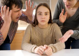 Pactar límites con el adolescente