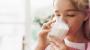 Los nutricionistas alertan: la bebida que muchos padres dan a sus hijos pensando que es igual que la leche