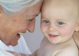 El papel de los abuelos tras el parto