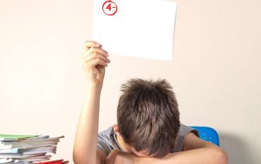 Las notas del primer trimestre escolar de los niños