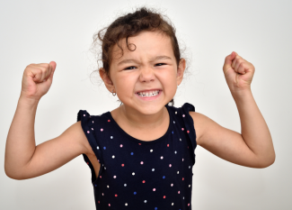 Educación de los niños con mal humor y temperamento fuerte