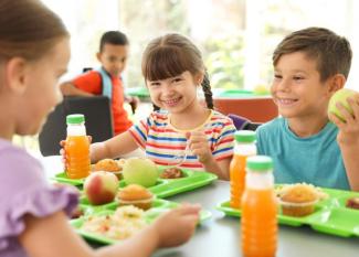 La dieta de los niños en el comedor escolar