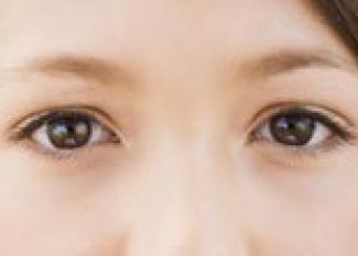 Cuidados de los ojos en verano con homeopatía