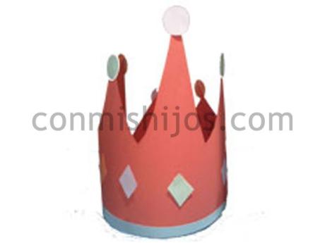 Corona de reyes. Manualidad de Carnaval para hacer con niños