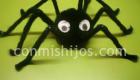 Araña peluda. Manualidades de Halloween para niños