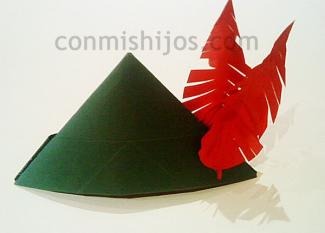 Sombrero de Robin Hood. Manualidades de disfraces para niños