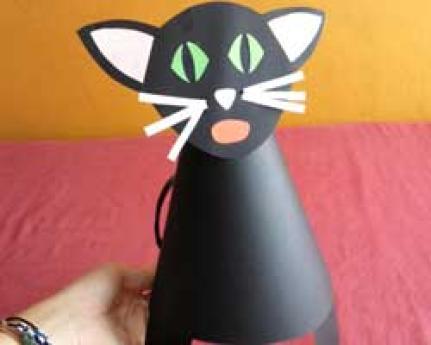 Sombrero de gato negro