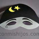 Máscara de Pierrot. Manualidad de Carnaval para niños
