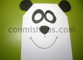 Máscara de oso panda. Manualidad de Carnaval para niños