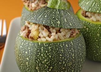 Calabacines rellenos con arroz, receta sana para niños