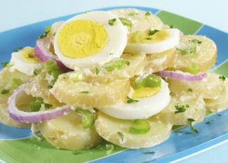 Ensalada de patata a la vinagreta. Recetas infantiles