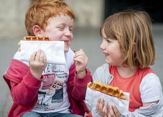 Gofres belgas. receta de postre fácil para niños