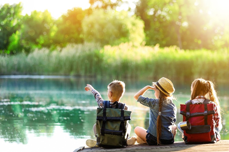 Encuentra el campamento perfecto para tus hijos