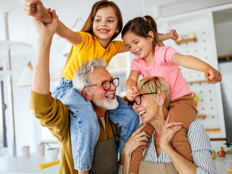 Relación entre abuelos y nietos