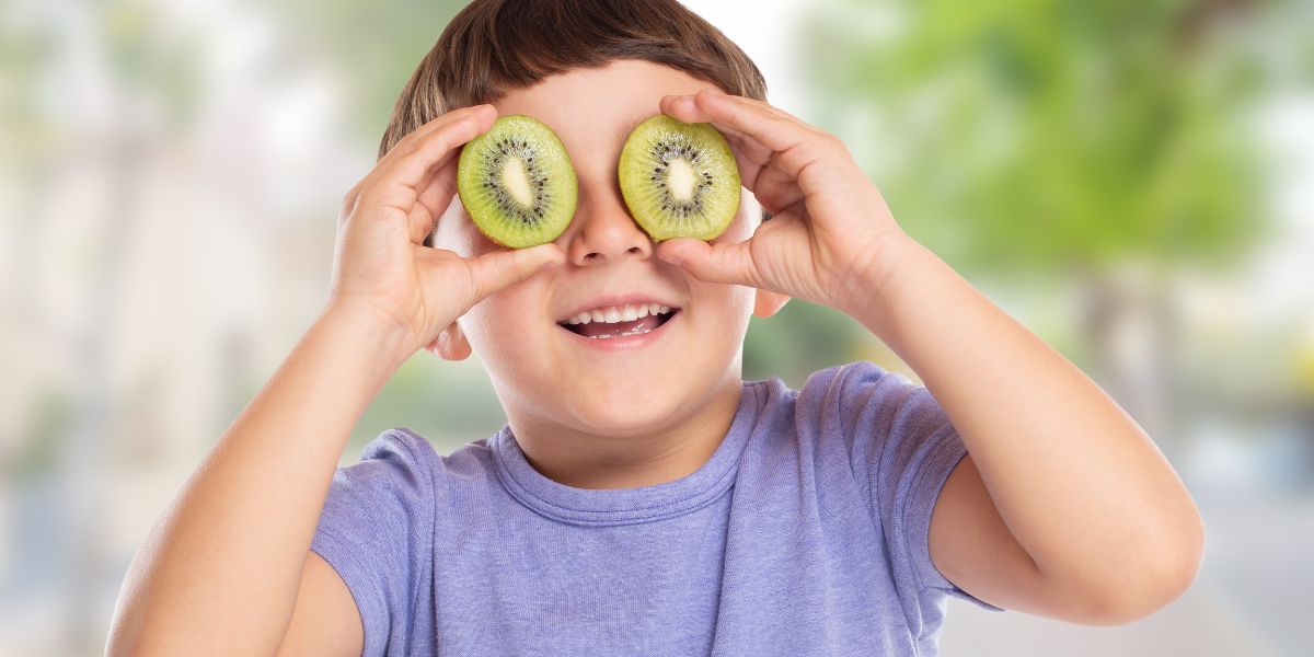 Adivinanzas en inglés para niños sobre frutas