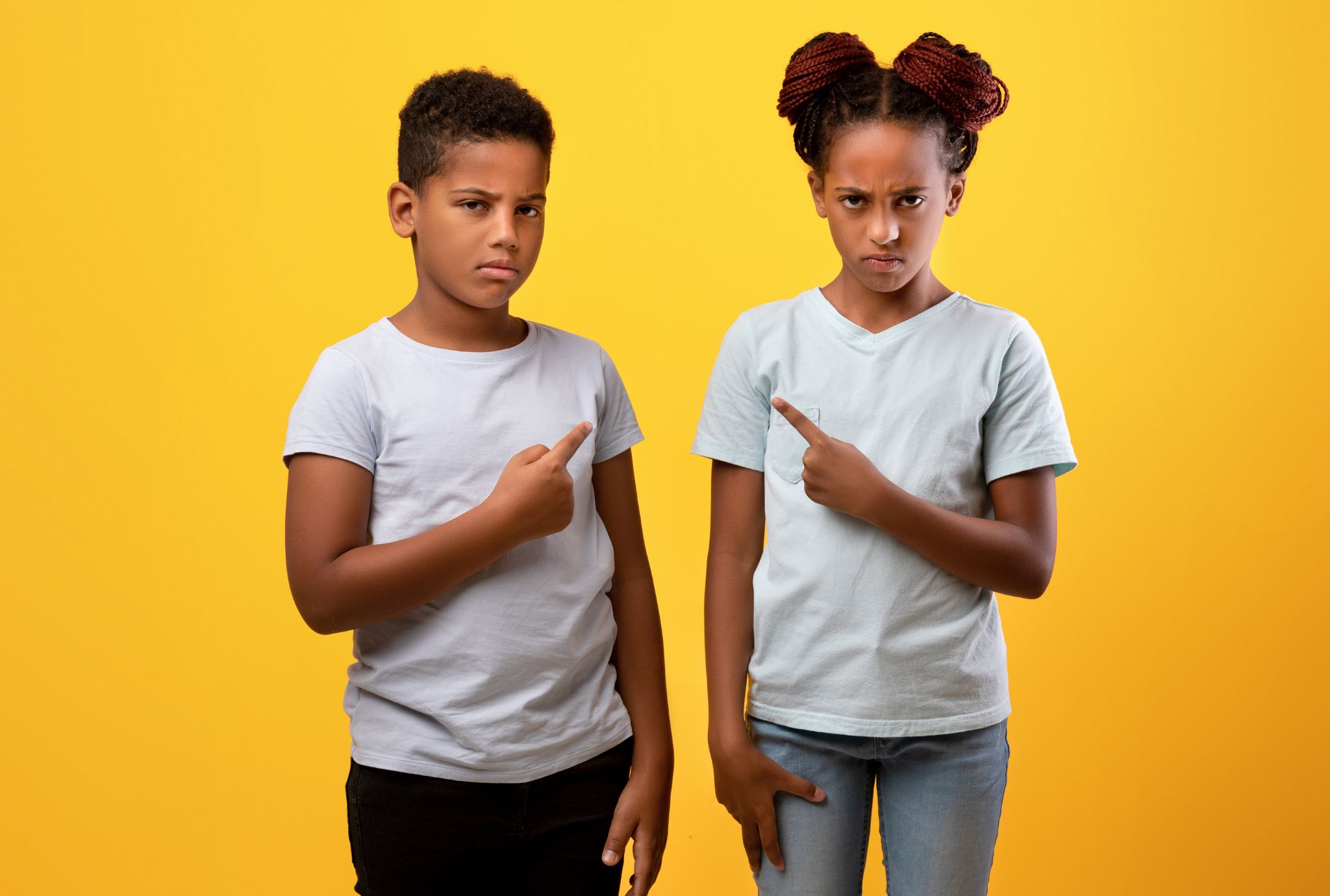 gemelos adolescentes