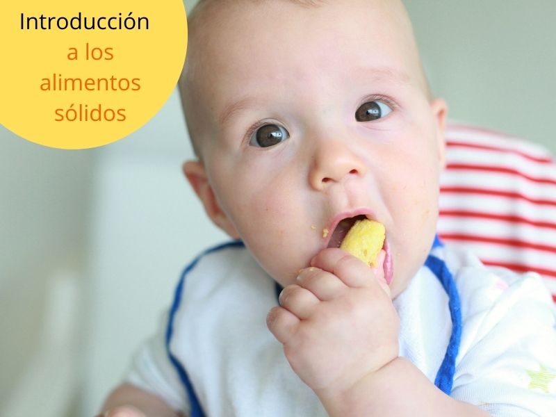 Introducción a los alimentos sólidos del bebé