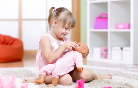 ¿Por qué a tu hija le gusta jugar con muñecas?