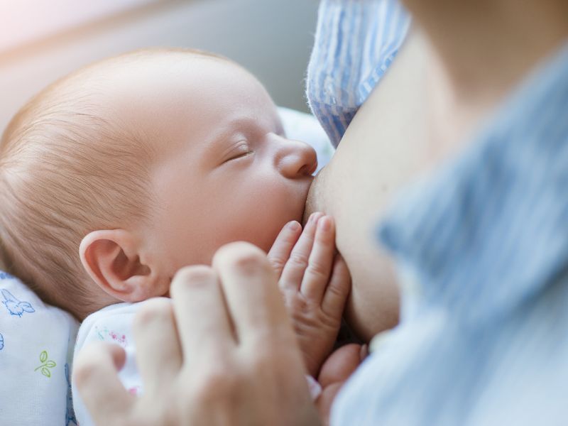 Alimentación del bebé después de nacer