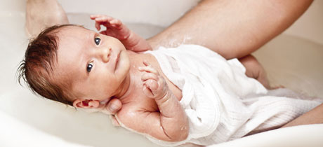 El baño del bebé. Consejos para los primeros baños