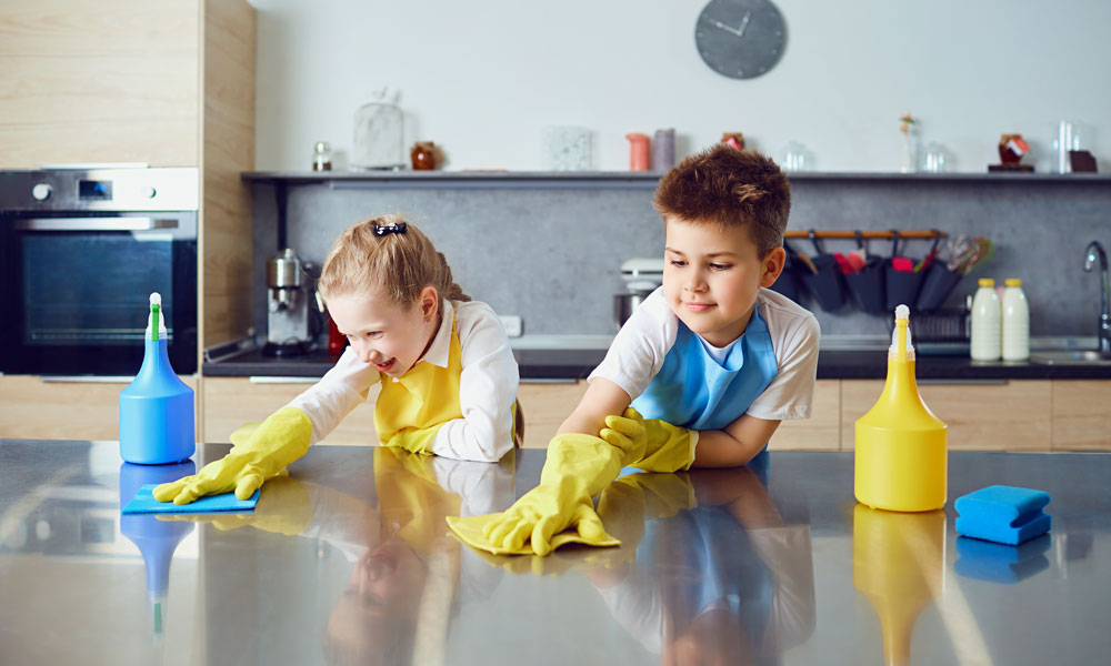 Tareas de casa para niños según su edad