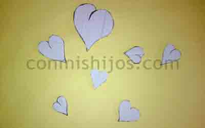 Manualidad corazones decorativos. Paso 3.