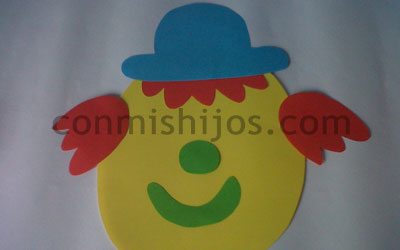 Payaso decorativo. Adorno de Carnaval para niños