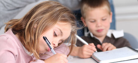 Ayudar Al Nino Con Los Deberes Del Colegio