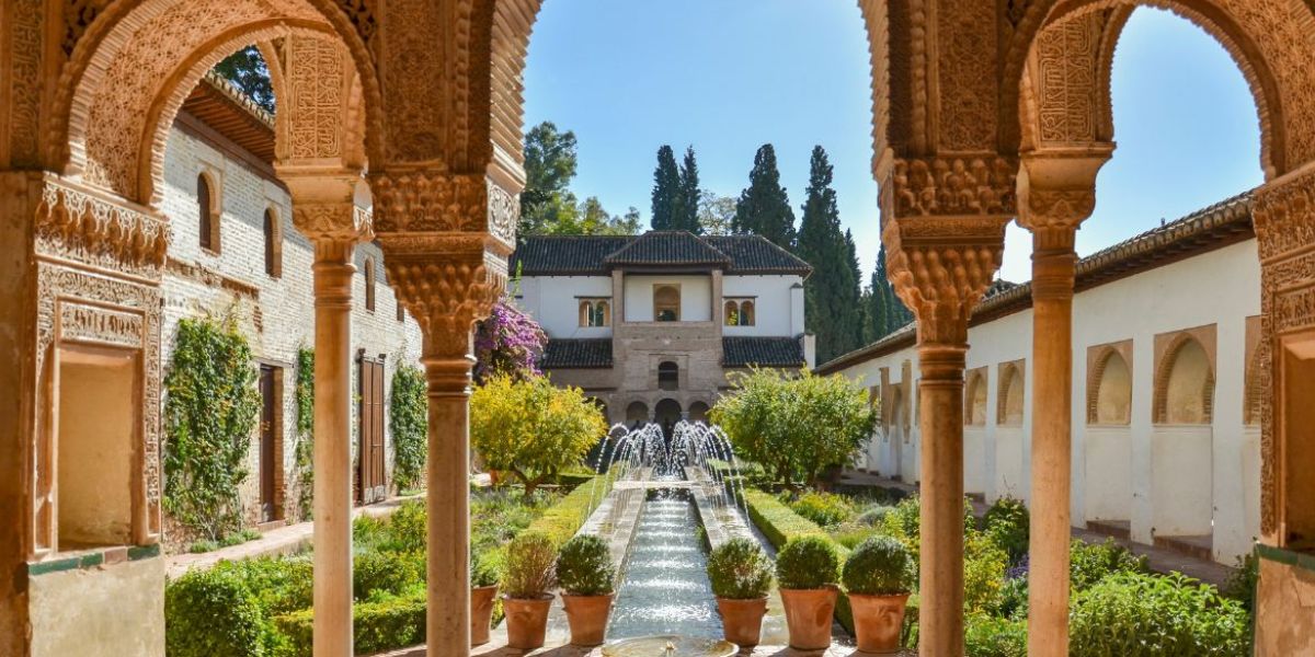 la alhambra de granada
