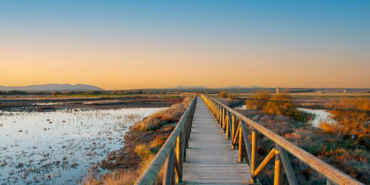 laguna de fuente la piedra con niños