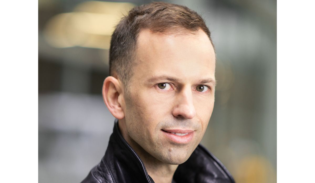 Victor Dixen