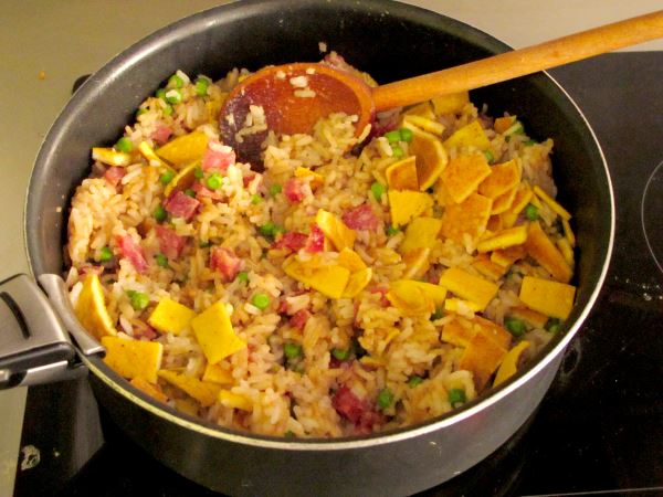 Receta infantil de arroz cantones paso 8