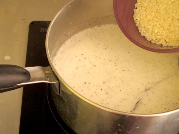 Receta infantil de arroz con leche paso 4