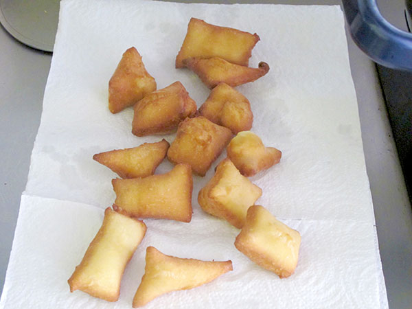 Receta infantil de buñuelos de carnaval paso 17