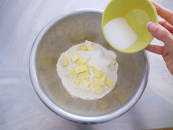 Receta infantil de buñuelos de carnaval paso 3