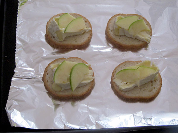 Receta infantil de canapés especial cumpleaños paso 7