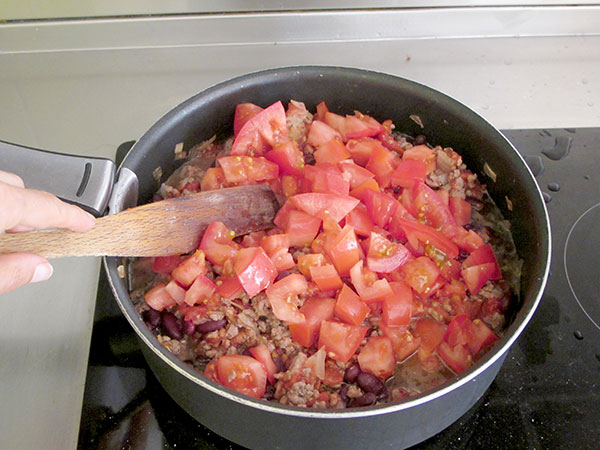 Receta infantil de chili con carne paso 12