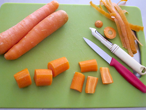 Receta infantil de cuscús casero con pollo y verduras paso 3