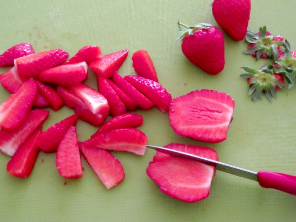 Receta infantil de ensalada de estrellas de fruta paso 4