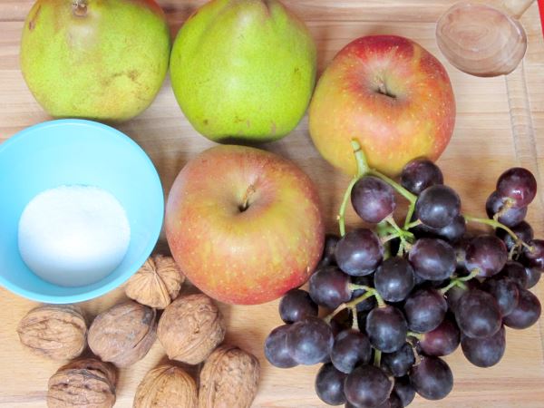 Receta de ensalada e frutas de otoño paso 1